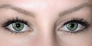 natural lashes and eye makeup avoid certain ingredients